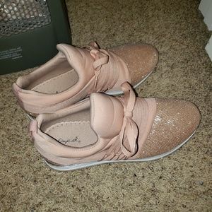 Cupid fashion tennis shoes